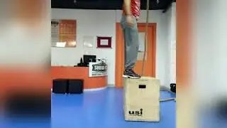 Box jumps with robin malik , Best cardio & Conditioning exercise  for legs ..💪