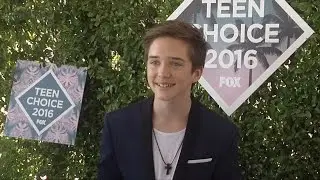 Michael Campion Teen Choice Awards 2016 Green Carpet