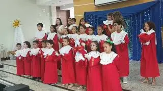 Cantata de Natal Infantil: Maria e o Anjo, de Prisminha.