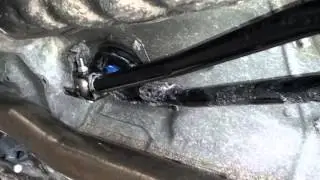 CRX w/ B16 shift linkage slop while in gear