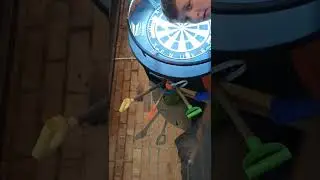Improve your game aloud with this simple dart game