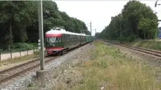 Mat'46 273 en Mat'54 386 komen door Station Den Dolder