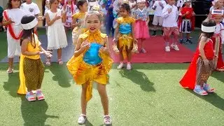 INTERNATIONAL DAY AT EMILYS SCHOOL - A VLOG BY TIK