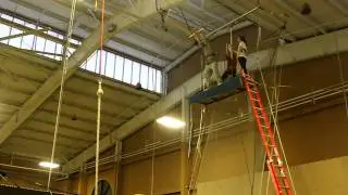 Drew knee hang to a catch