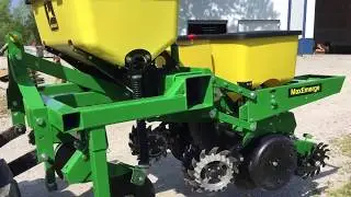 2 Row Food Plot Planter With Dry Fertilize