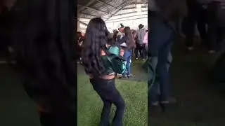 El gallo MOJADO quebradita extended 
