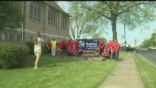 Realty group gives back to community