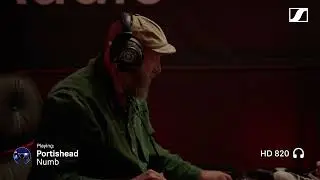 Beyond the Curve: Record Sampling with the HD 820 | Sennheiser
