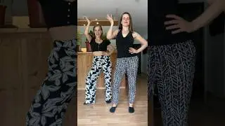 2 German Girls Dancing to the Barbara Song #barbara #barbarasrhabarberbar #learngerman