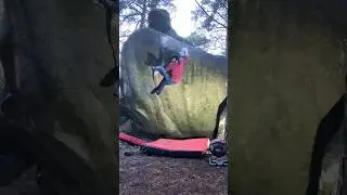Karma [8A+/V12] Fontainebleau bouldering || Topishko