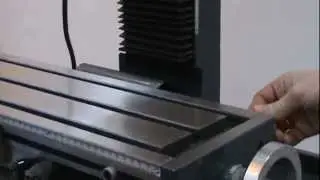 Фрезерный станок OPTIMUM BF20 Vario (видеообзор)