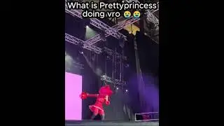 WHAT IS PRETTYPRINCESS DOING VRO 😭 #roblox #forsaken
