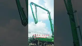 how to track mounted concrete pumping video #construction #concrete #boom #shorts #casting. machine