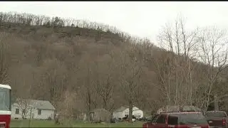 Hiker survives fall from Mount Sugarloaf