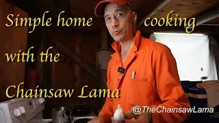 Simple home cooking with @TheChainsawLama - spaghetti con funghi e pomodoro