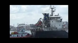 Penang Harbour Tug Eagle Ray berthing Orkim Fortune July2016