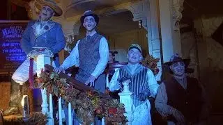 HAUNTED Diamond Horseshoe with CADAVER DANS Miss Betty Blue & more - Magic Kingdom