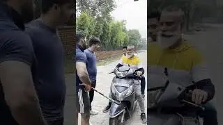 kamina dost 😅😅😂🤣 ii#youtube #funny #respect #comedy2022 #comedy @ComedyCentral @shemaroobollywoodcomedy