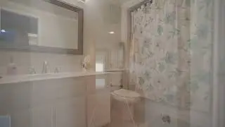 26672 Warwick Ct