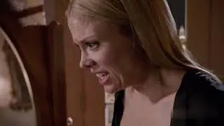 Grimm 03x12 Adalind have some big pains because of the baby.