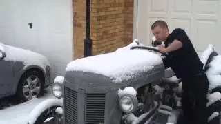 Cold start Ferguson tef20 -1 diesel