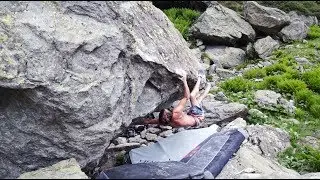 Sustenpass - Bouldering in the Alps | Vantrip II