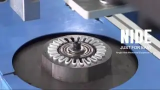 Stator insulation paper inserting machine
