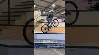 Bouncing around the Skatepark on The @marin_bikes Rift Zone! #riftylove
