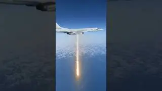 Ту-160 выпустил смертоносную гиберзвуковую ракету на удар #shorts