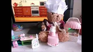 Olibear va a clases de pasteleria