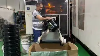5 Gallon Bucket Manufacture Supplier to Produce In-Mold Labeled Plastic Pails Containers Process