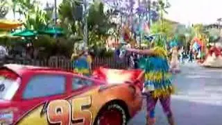 PIXAR PLAY PARADE (LIGHTNING MCQUEEN)