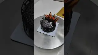amazing chocolate mirror glaze mini cake design #mirrorglazecake #minicake #shorts #ytshorts #viral