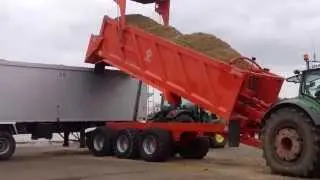Larrington Chaser Trailer Unloading Maize in to Commercial Lorry