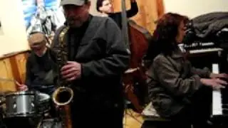Bobby Porcelli at EZ's Woodshed