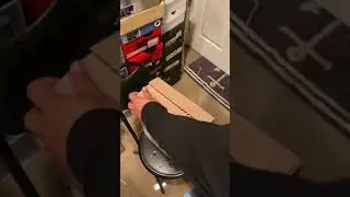 Unboxing Air jordan 1 Mid &lsquo;red and black&rsquo; (banned) got from nike member access.