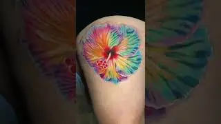 This Hibiscus Tattoo Is PURE Color Insanity! 🌺🔥 #hibiscustattoo #colortattoo #tattooartist #shorts