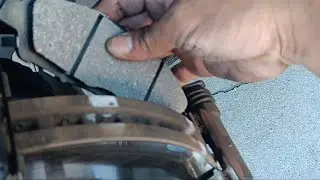 Cambiando brekas( pastillas) a GMC Acadia 2018 