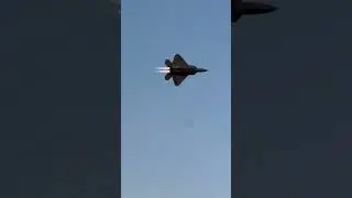 F-22 Raptor Air Show: Precision, Power, Perfection! #didyouknow #shorts #f22raptor #military