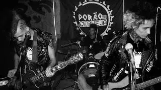 R&auml;aza - Costume Idiota (Tradu&ccedil;&atilde;o/Legendado) #punk
