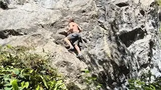 Slippy Slab V2 , Dinas rock, regulation wall