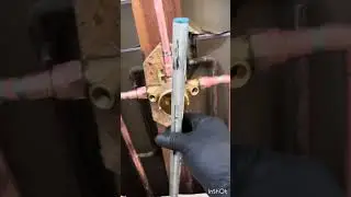 C&oacute;mo instalar una v&aacute;lvula de shower#plumbingskills #plumbingtime #plumbingtips 