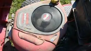 Craftsman DYT4000 Riding Lawn Mower, 42