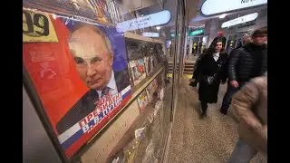Russie : les calendriers à l’effigie de Vladimir Poutine s’arrachent