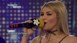 Ema Huevo nos canta una bonita canci&oacute;n