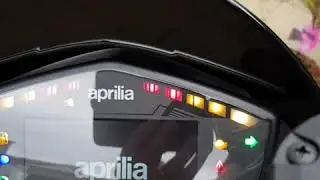 Aprilia Tuono V4 1100 RR