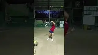 Holipants serve 3
