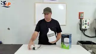 4060 L&acirc;mpada Led Bulbo Autovolt 100w (Caixa Verde)