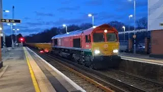 DB 66182 TNT with 66053 on 6N70 at Fareham Station 04/02/26.