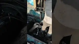 reach stacker transmission uninstall
